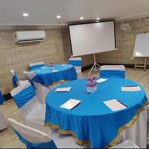 Airport Plaza Near Delhi Airport Aerocity Hotel